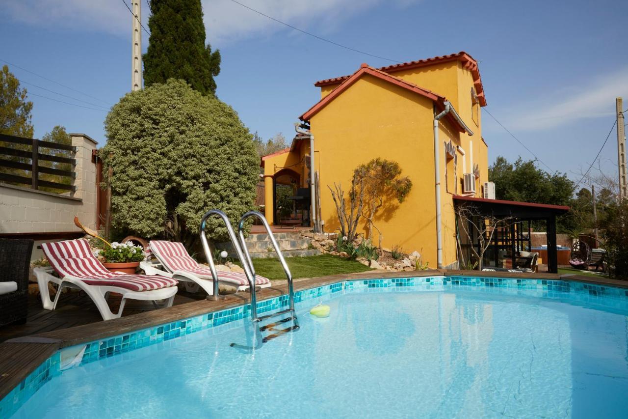 Olivella Amazing Vila Close To Sitges, Jacuzzi, Swimming Pool & Exellent Views المظهر الخارجي الصورة